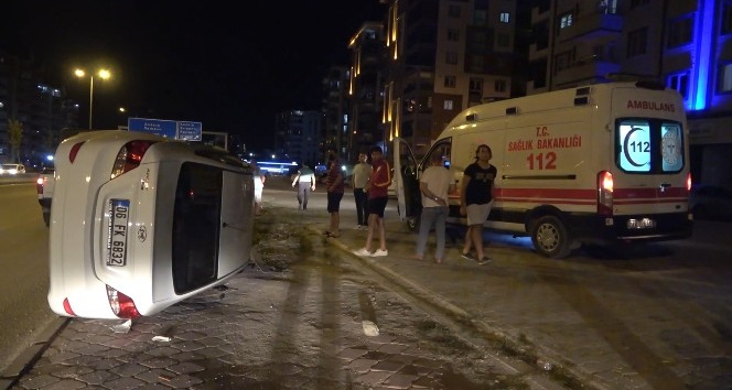 Yan yatan otomobil metrelerce sürüklendi: 1 yaralı