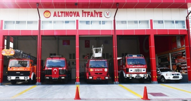 Altınova itfaiyesine araç takviyesi