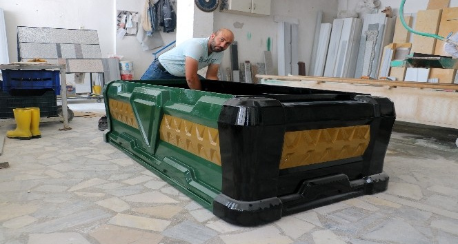 Batıda saksı mezar olarak kullanılıyor, 40 yıl ömrü var