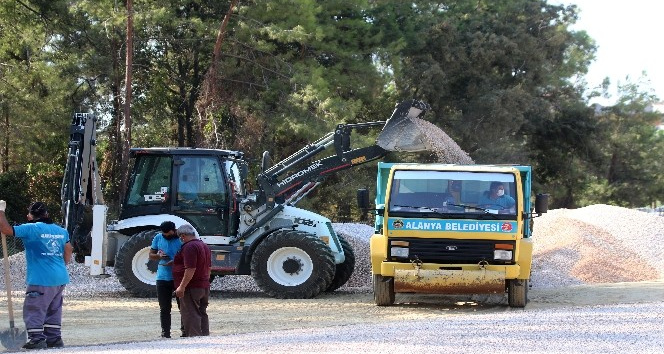 Alanya’da 70 kilometreyi bulan asfalt çalışması kısa sürede tamamlanacak