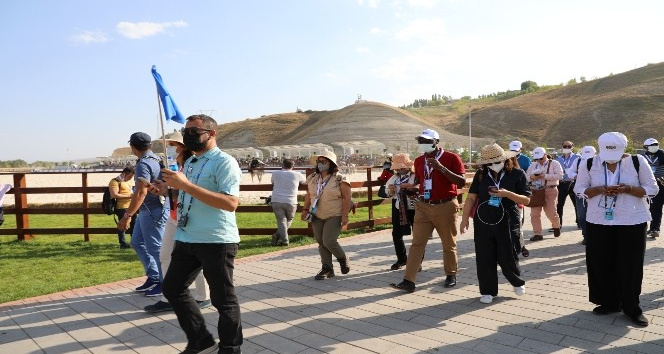 Büyükelçiler, Malazgirt Zaferi etkinliklerini izledi