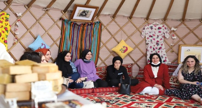 Mardin Büyükşehir Belediyesi, Ahlat Otağı’nda çadır ve stant açtı