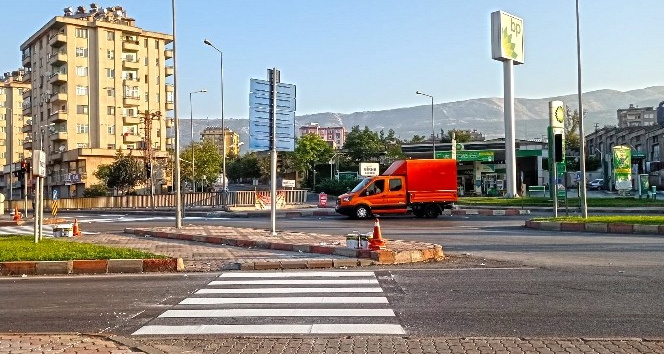 Kahramanmaraş’ta  arterlerde trafik güvenliği artırılıyor