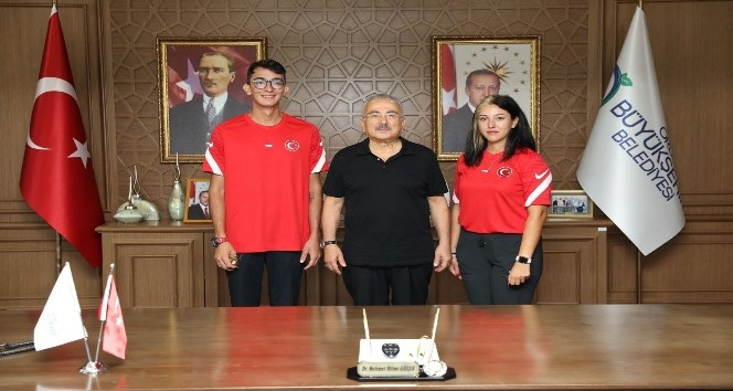 Olimpiyat şampiyonları Ordu’da el üstünde