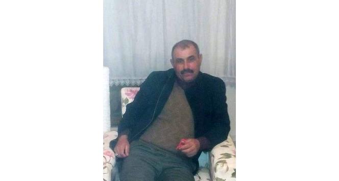 Üzerine yıldırım düşen çiftçi hayatını kaybetti