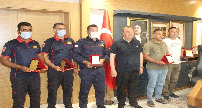 Yangın kahramanları ödüllendirildi