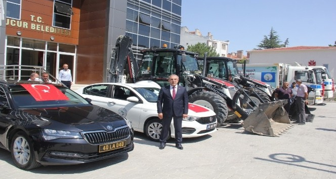 Mucur Belediyesi araç parkını güçlendirdi