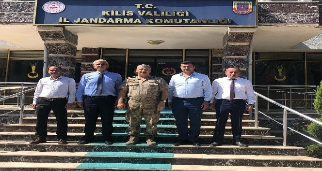 Albay Aslan’a ziyaret