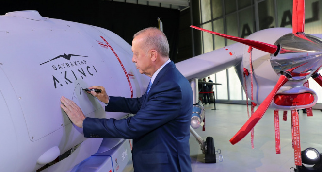 Cumhurbaşkanı Erdoğan Akıncı TİHAya ilk imzayı attı