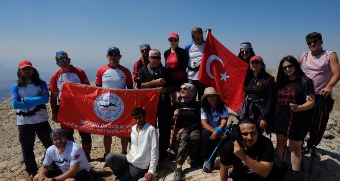 30 Ağustos Zafer Bayramında Berit Dağına zafer tırmanışı