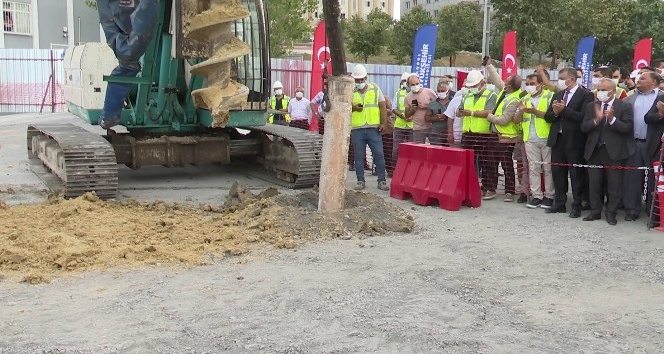 Mahmutbey-Bahçeşehir-Esenyurt Metro Hattı’nın ilk harcı döküldü
