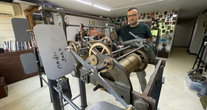 Abdülhamid Hanın yaptırdığı Bursa saat kulesinin 41 yıldır çalışmayan saati tamir edildi