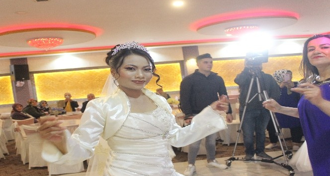 7 bin kilometre öteden Bursa’ya gelin geldi