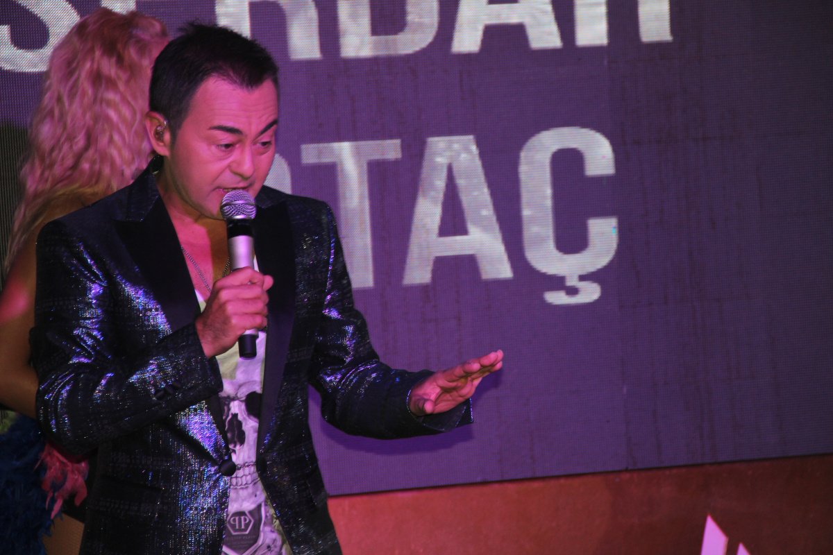Serdar Ortaç'tan kötü haber, konserleri iptal oldu