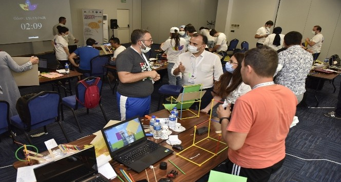 Manisa CBÜ yürütücülüğünde 4005 TÜBİTAK Projesi hayata geçti