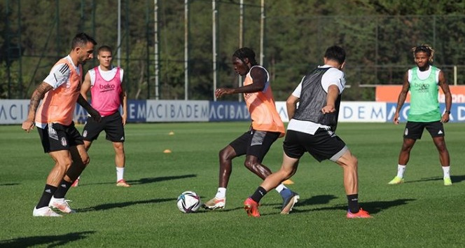 Beşiktaş, Yeni Malatyaspor hazırlıklarını sürdürdü