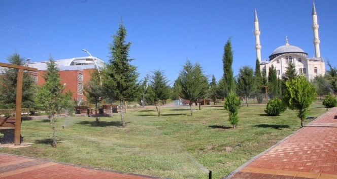 üniversiteye yeni parklar oluşturuldu