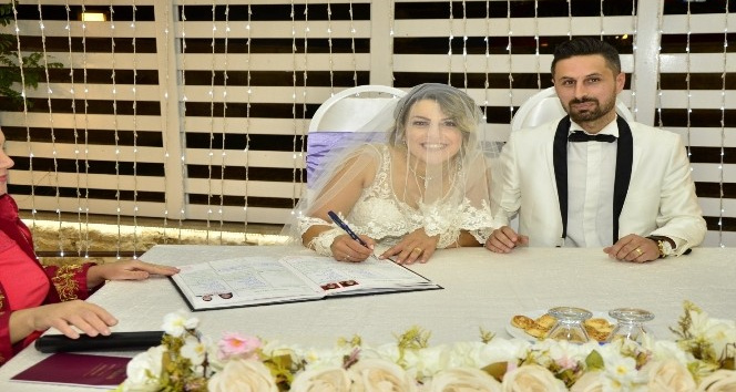 Aydınlı Ferhat Şirin’ine kavuştu