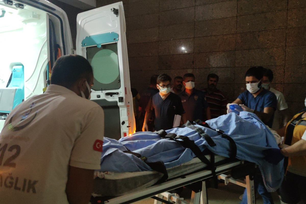 Gaziantep’te arkadaş kavgası kanlı bitti