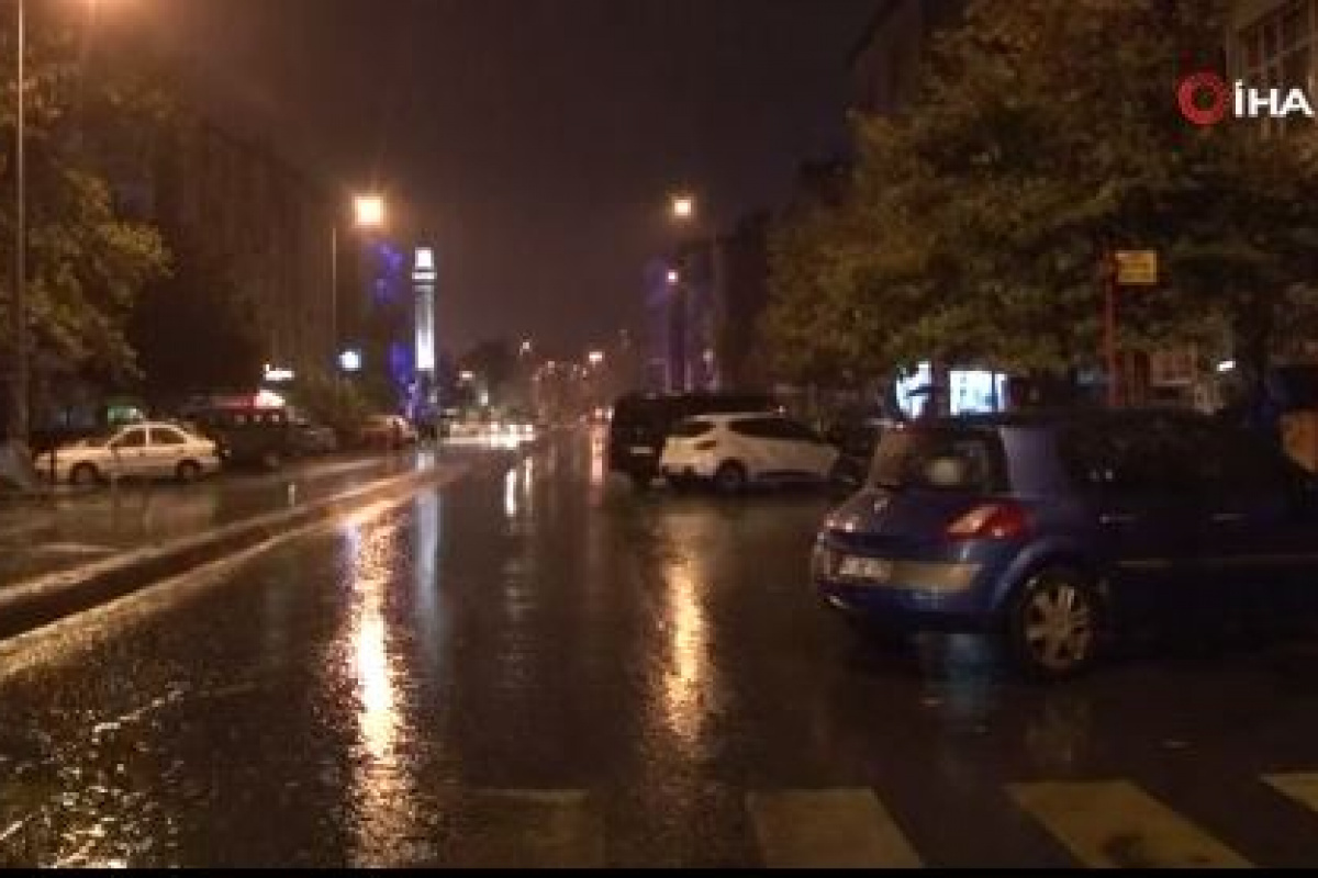 İstanbul&#039;da gece saatlerinde yağmur etkili oldu