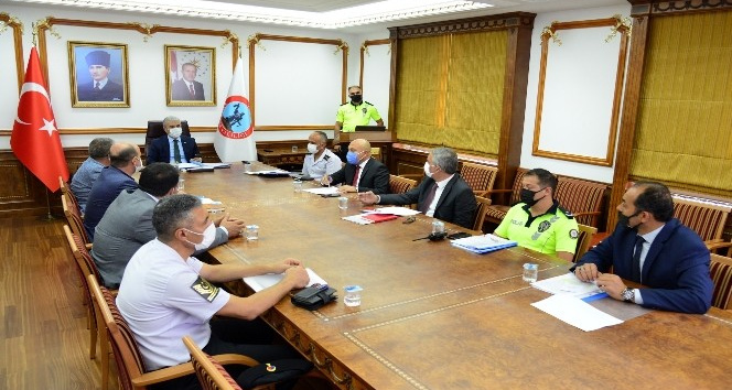 Kırşehir’de yeni eğitim-öğretim yılı tedbirleri görüşüldü