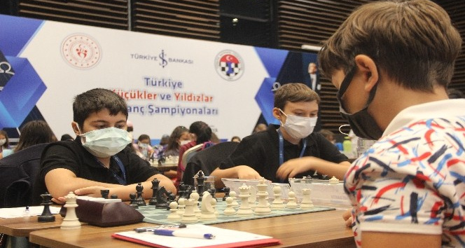 2021 Türkiye Küçükler ve Yıldızlar Satranç Şampiyonası Konya’da yapıldı