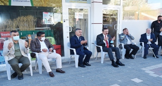 Türkiye Odalar ve Borsalar Birliği (TOBB) Başkanı Rifat Hisarcıklıoğlu, Yerköy İlçesini ziyaret etti
