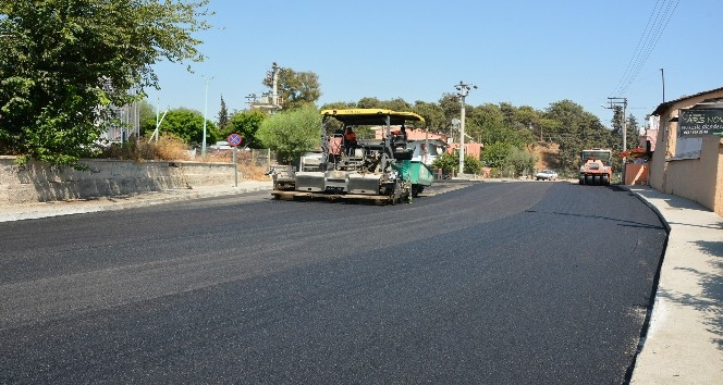 Mersin’de caddeler iyileştiriliyor