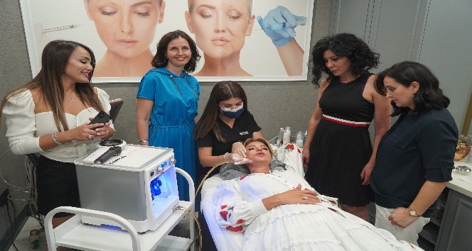 Gülben Gergen cilt bakımı için Bursa’ya geldi