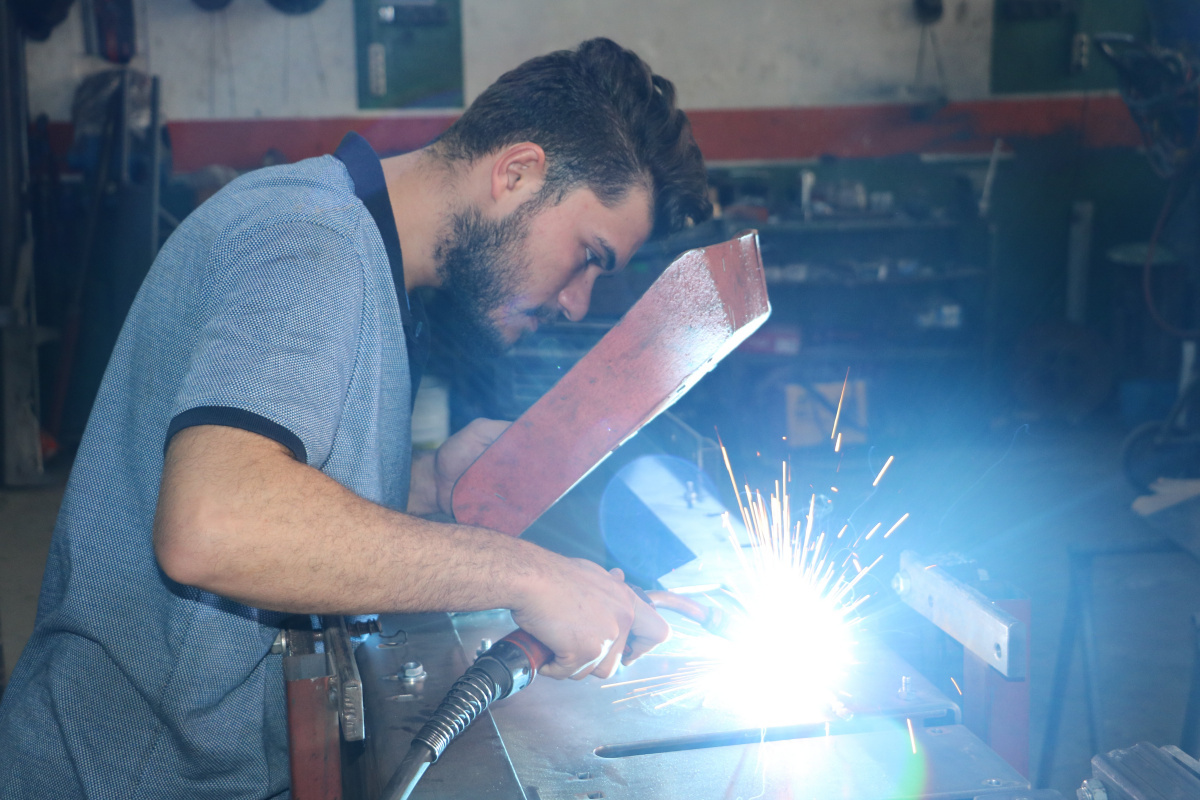 Meslek dededen toruna geçti, üretilen makineler Avrupa ülkelerinin gözdesi oldu