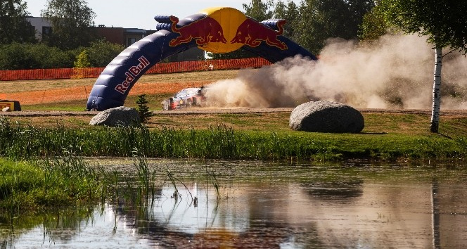 Dünya Ralli Şampiyonası’nda (WRC) heyecan Yunanistan’da yaşanıyor