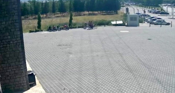 Keşif yapıp motosikleti çaldılar