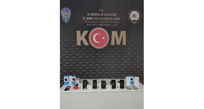 Kırıkkale’de kaçak cep telefonu ve aparatları ele geçirildi