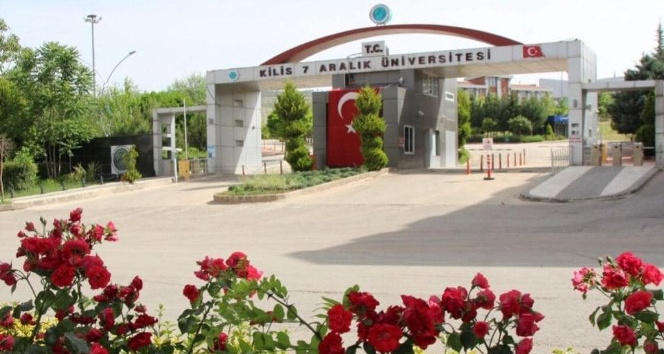 7 Aralık Üniversitesi’nde görevlendirme ve atamalar yapıldı