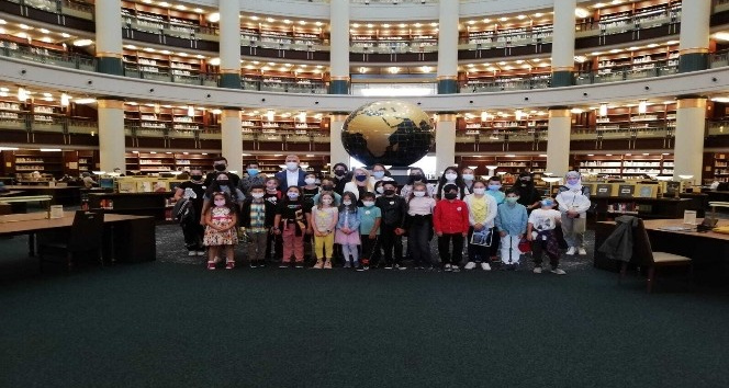 Şehit çocukları, Cumhurbaşkanlığı Millet Kütüphanesi’ni ziyaret etti
