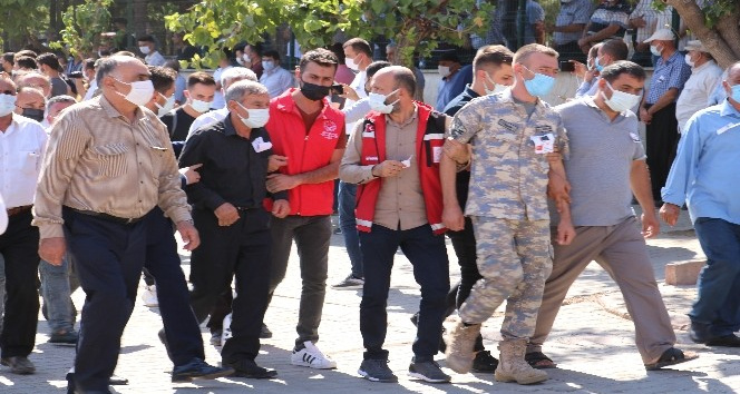 Kahramanmaraş şehidini uğurladı