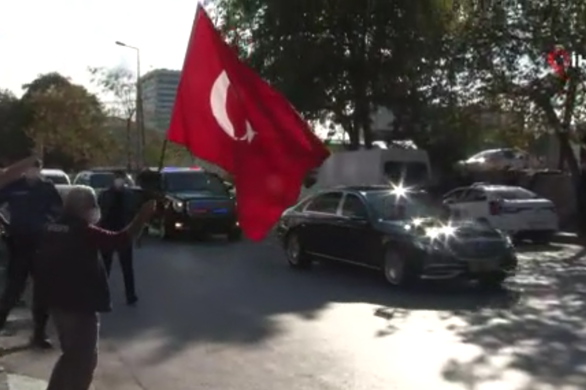 Cumhurbaşkanı Erdoğan Rami Kışlası&#039;nda incelemelerde bulundu