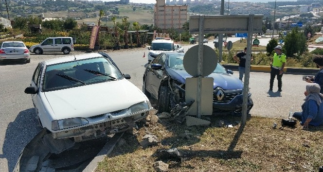 Samsun’da kavşakta kaza: 3 yaralı