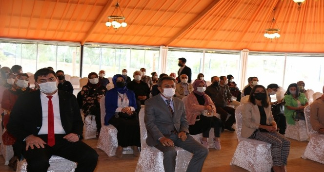 Sivas’ta öğretmenlere yönelik eğitim programı başlatıldı