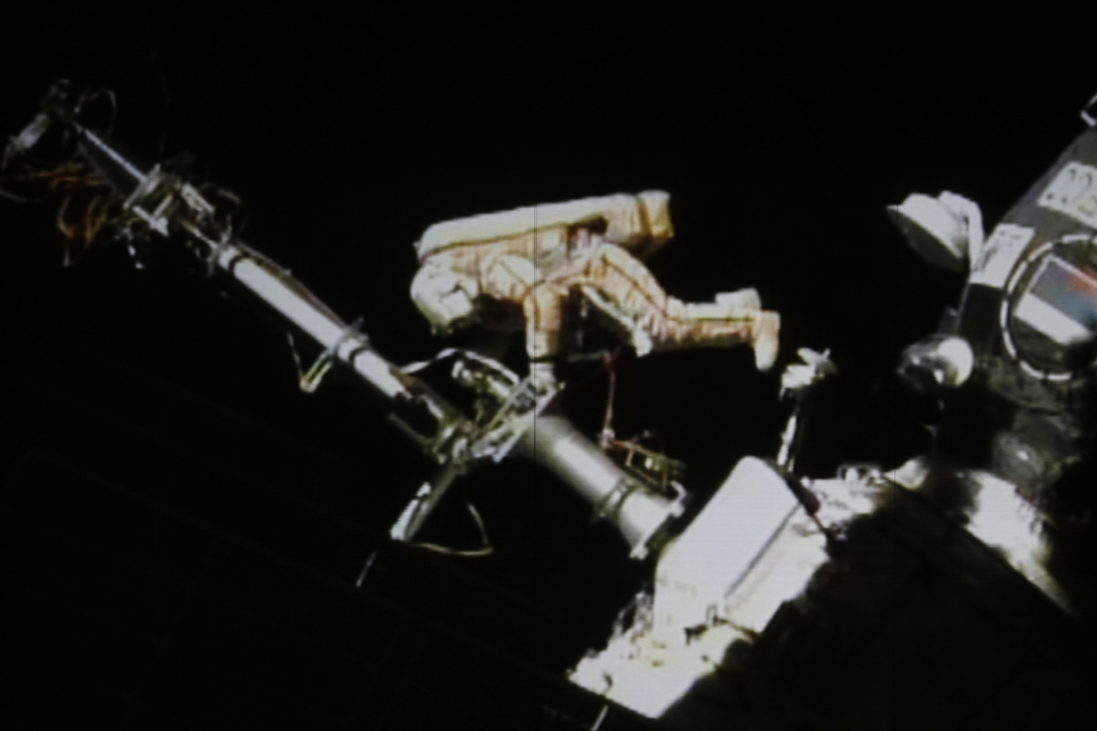 Astronotlar Uluslararası Uzay İstasyonu'nda uzay yürüyüşü gerçekleştirdi