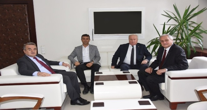 Başkan Bakkalcıoğlu’ndan Kaymakam Öztürk’e  ziyaret
