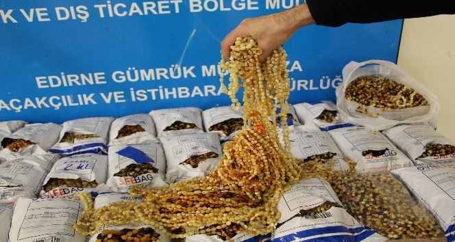 Kapıkule’de 8 ayrı operasyonda 2 milyon liralık kaçak malzeme ele geçirildi