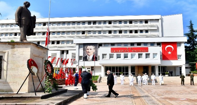 Atatürk’ün Trabzon’a gelişi törenle kutlandı