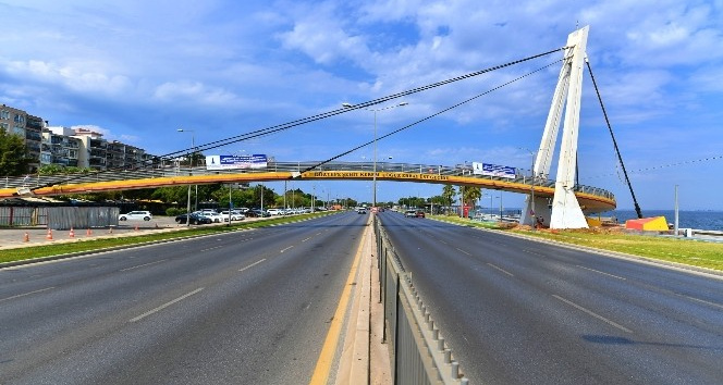 Göztepe Şehit Kerem Oğuz Erbay Köprüsü yenileniyor