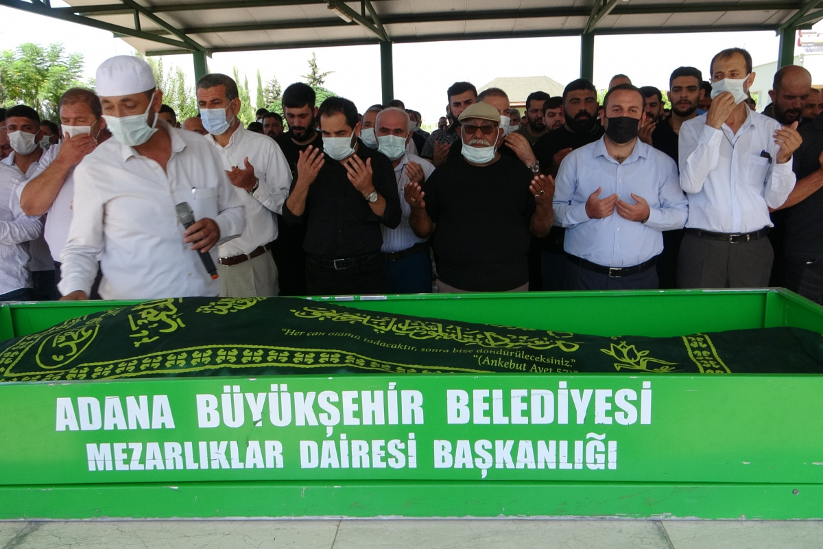 Fenomen tostçu gözyaşlarıyla toprağa verildi