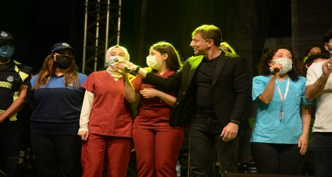 Bahçelievler’de Haluk Levent rüzgarı