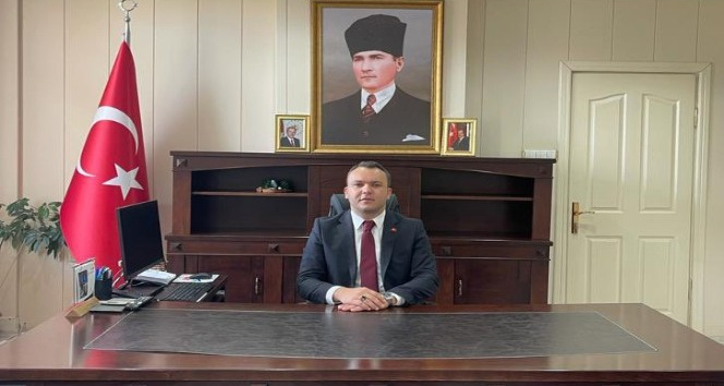 Divriği Kaymakamı Papaker görevine başladı