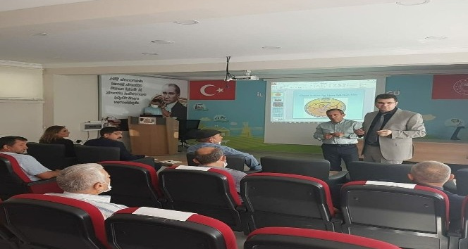 Kıvırcık Koyun ve Maltız Keçisi Halk Elinde Hayvan Islahı Projeleri değerlendirildi