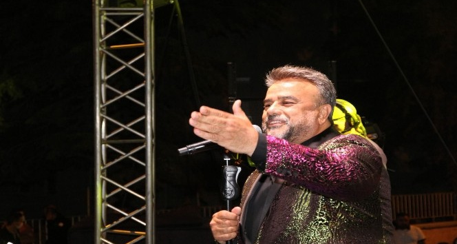 Sungurlu’da Bülent Serttaş rüzgarı