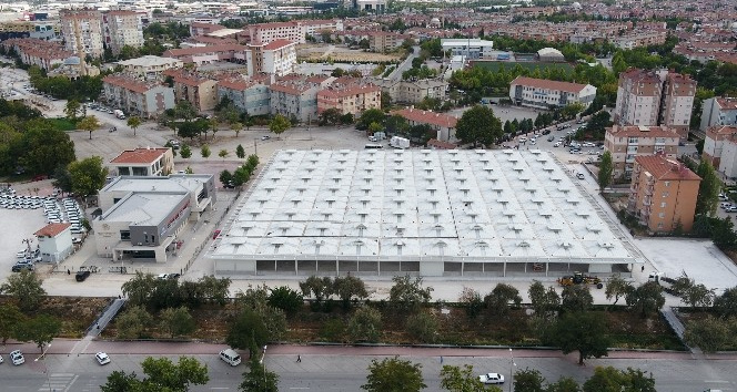 Selçuklu’da Dumlupınar Pazar Yeri tamamlanıyor